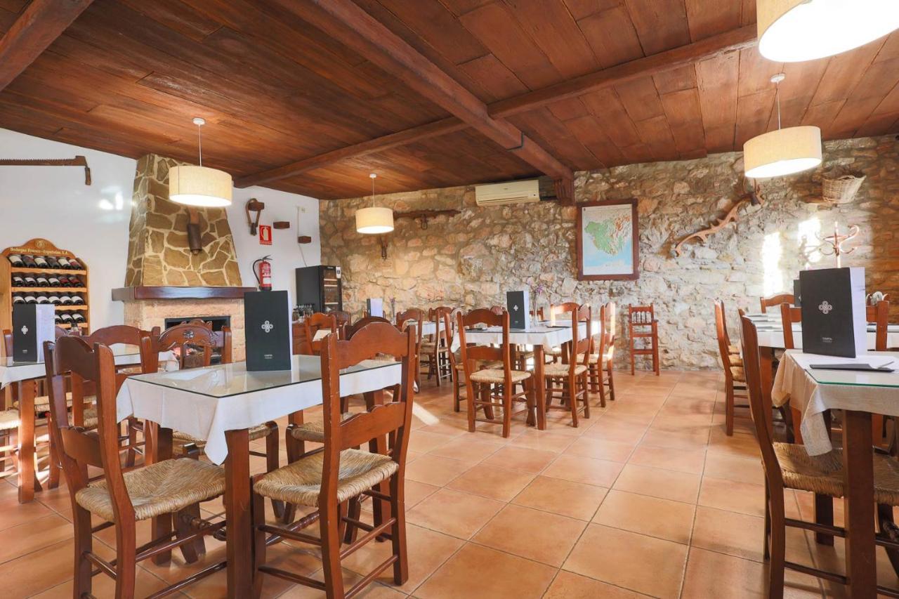 Tugasa Hotel Y Apartamentos Rurales La Posada Villaluenga Del Rosario Eksteriør billede