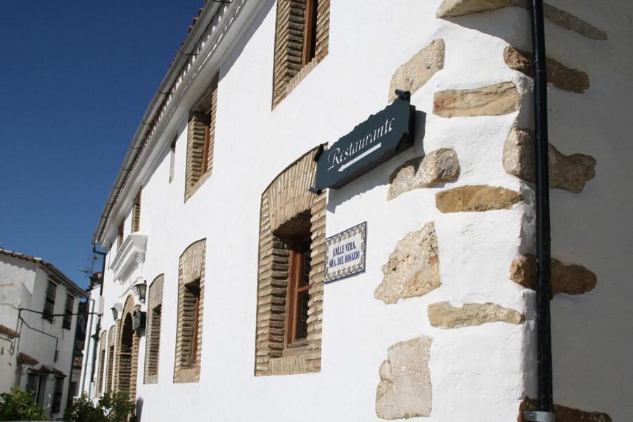 Tugasa Hotel Y Casas Rurales La Posada Villaluenga Del Rosario Eksteriør billede